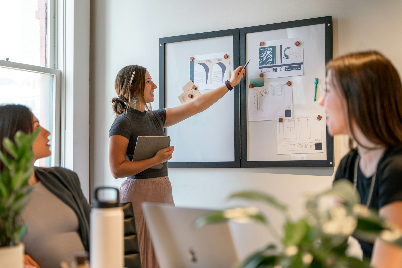 7 things early-stage investors instantly recognize that most founders miss