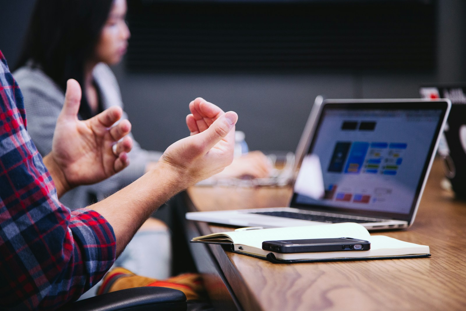 6 ways to build credibility when you have zero track record
