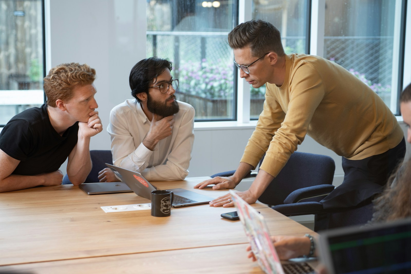 7 signs top founders know it’s time to pivot, not panic