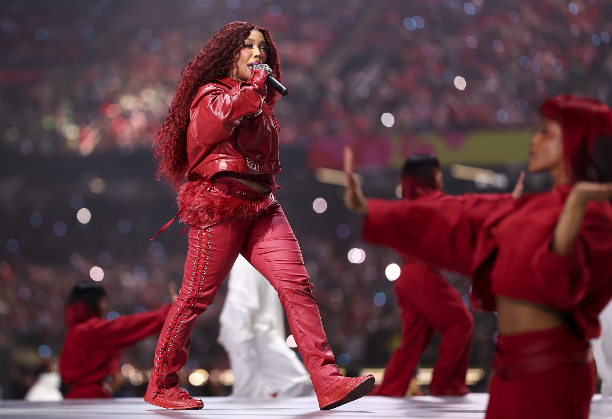 NEW ORLEANS, LOUISIANA - FEBRUARY 09: SZA performs in the Apple Music Super Bowl LIX Halftime Show at Caesars Superdome on February 9, 2025 in New Orleans, Louisiana. (Photo by Kevin Sabitus/Getty Images)