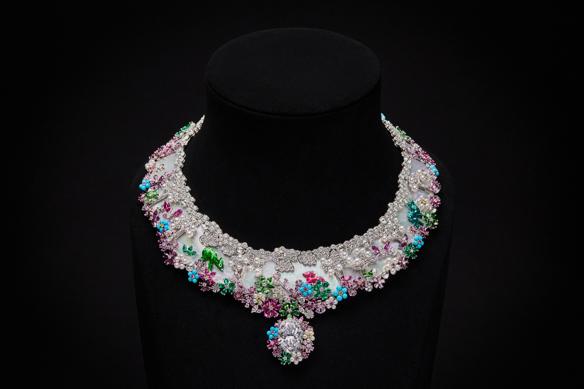 Diorexquis Forêt Nacrée necklace