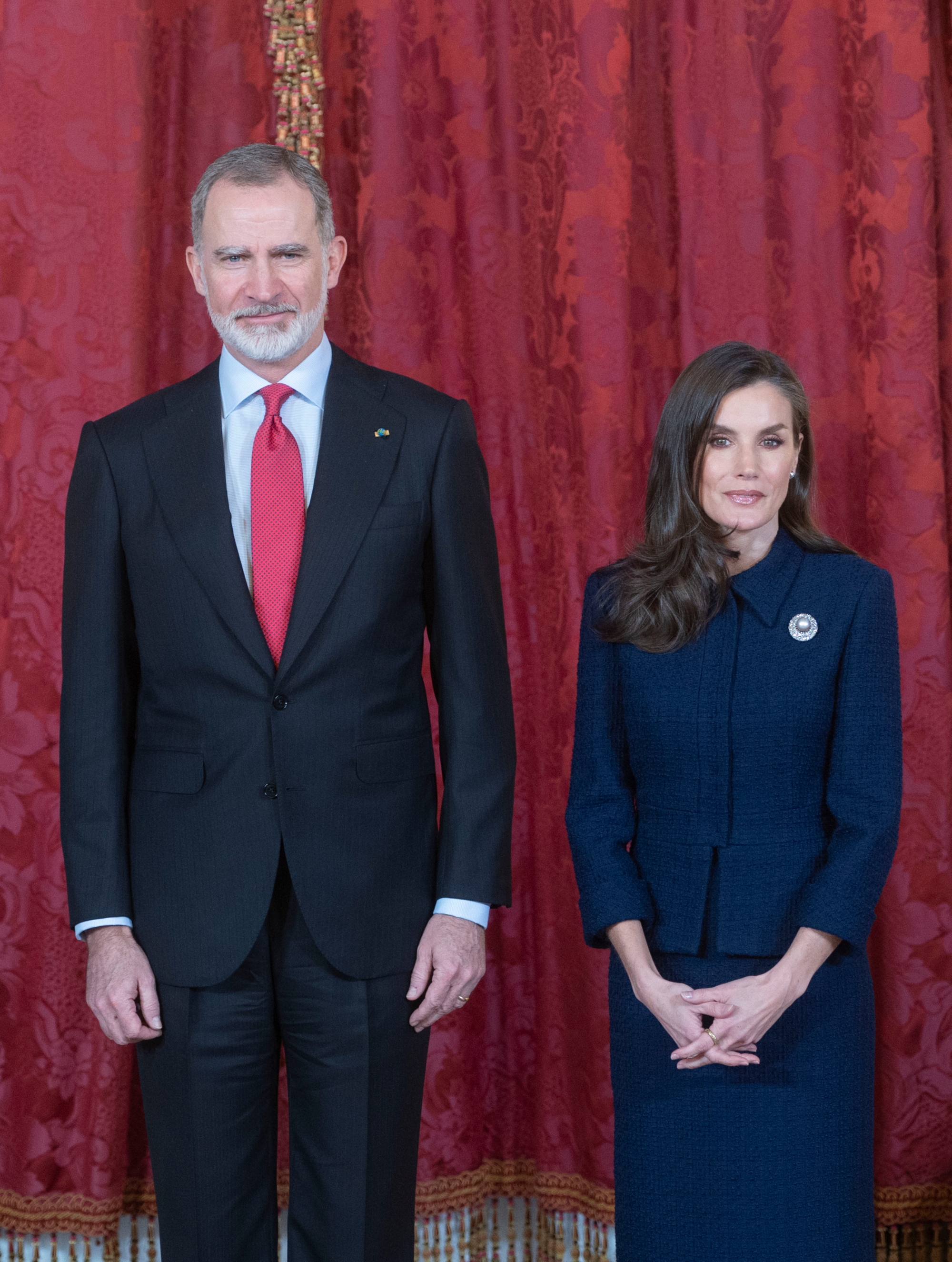 Queen Letizia of Spain, President of Egypt, navy tweed skirt suit, Madrid, Heirloom Pearl Brooch, King Felipe VI