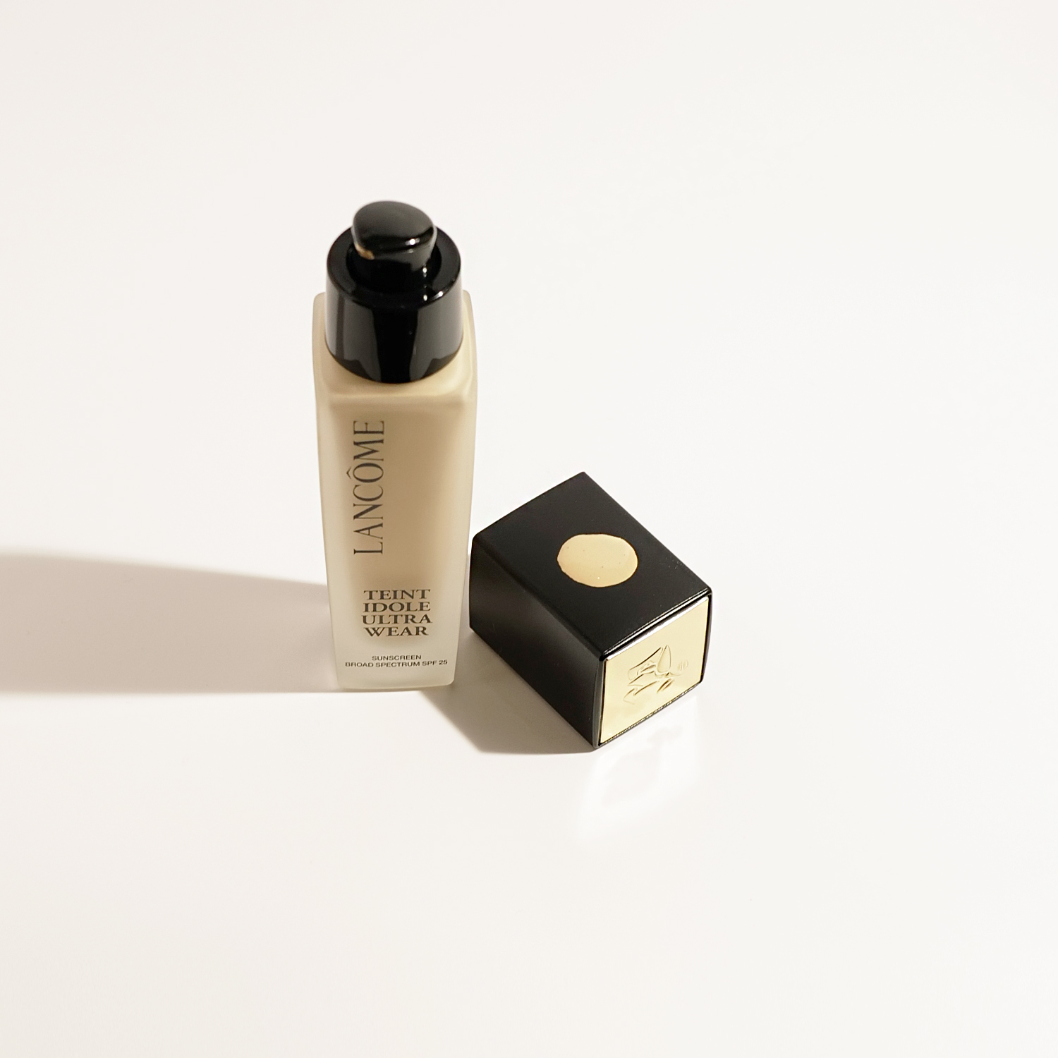 Lancôme Teint Idole Ultra Wear Foundation, tested by editors